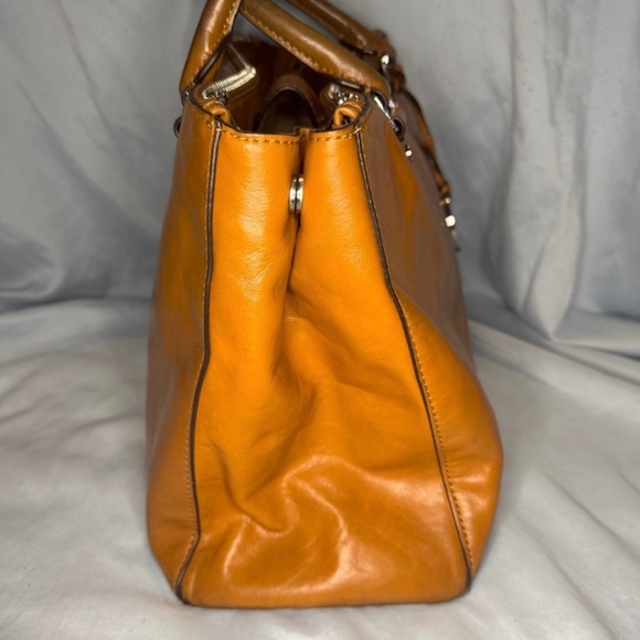 Michael Kors Cognac Brown Leather Bag - Picture 4 of 8